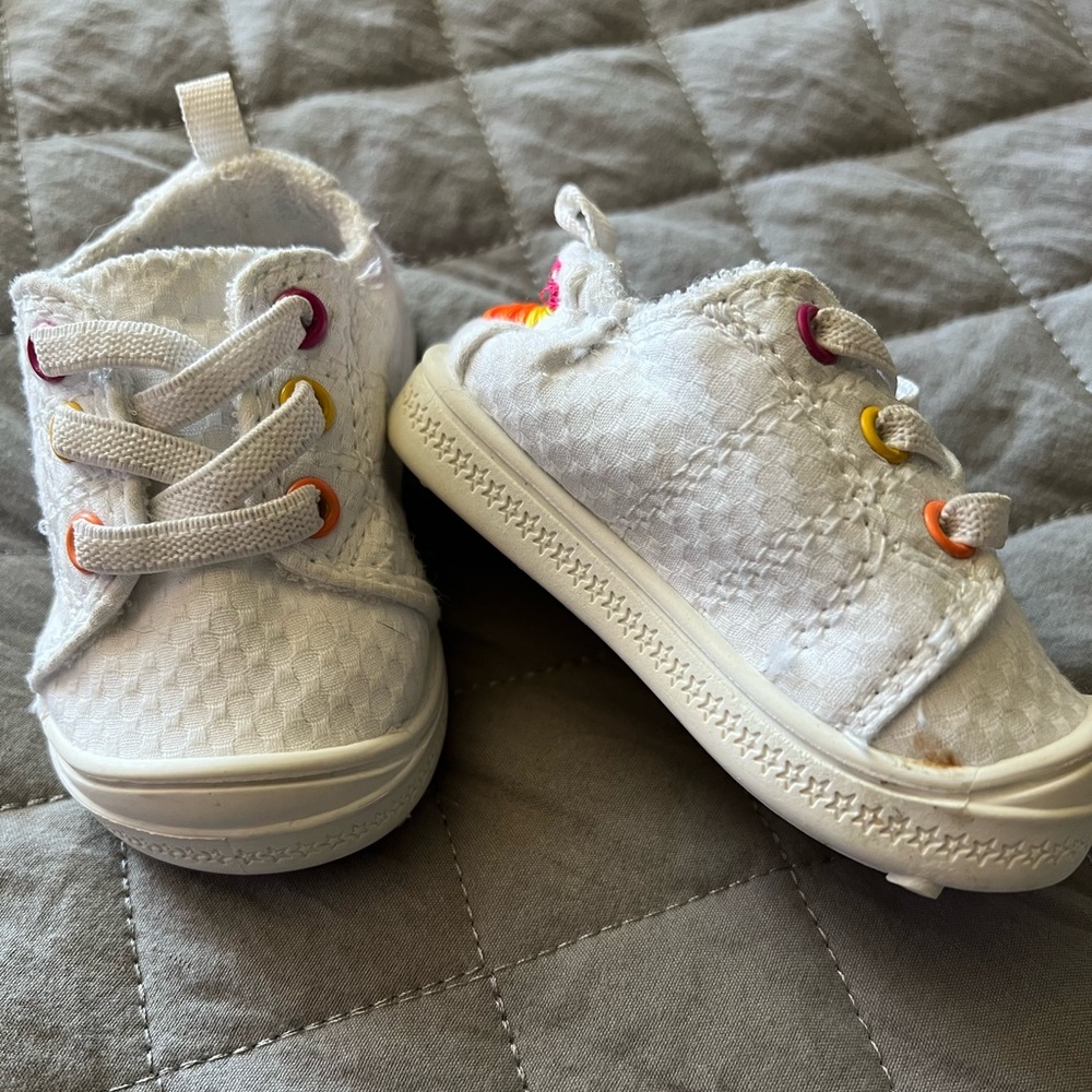 Wonder nation shoes size 2